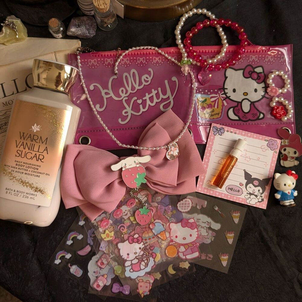 Sanrio Hello Kitty Trinket Stationery Bundle Lot